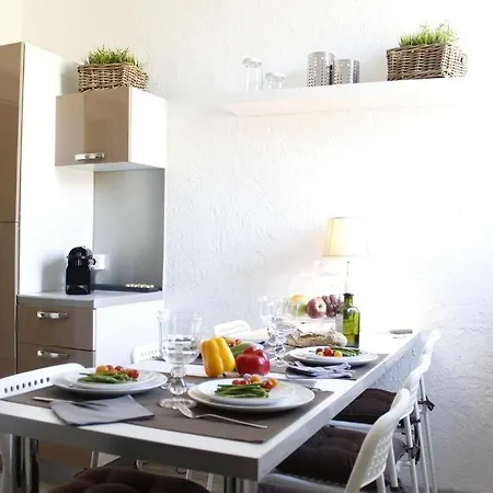 Maison Bacou N2 * カルカソンヌ