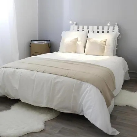 Maison Bacou Cite 2 *