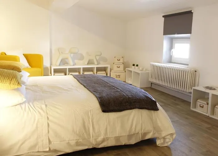 Apartment Maison Bacou Cite 2 Carcassonne